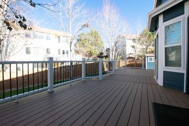 Minimalist deck photo in Denver