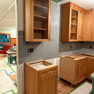 Classic Meets Contemporary: Cherry Wood Kitchen Cabinets