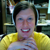 Annie Murphy's photo