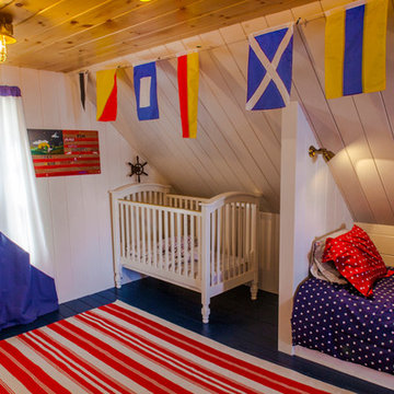 Southport Island, ME - Nautically Themed Bunkroom