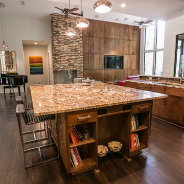 Contemporary Lodge