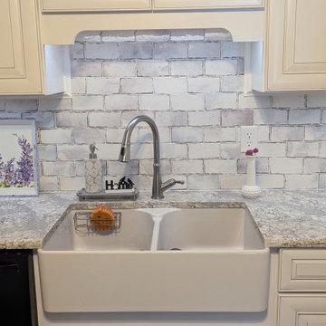 Renee's Farmhouse Kitchen