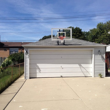 Fred W's Roof King Platinum survives harsh MI winters on a 21x24 in Livonia, MI