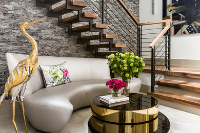 Entryway - contemporary entryway idea in Houston