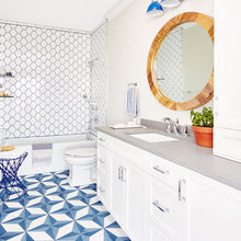 G-side Bathroom