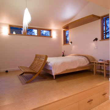 Houzz Tour: Building Up to a View in Berkeley