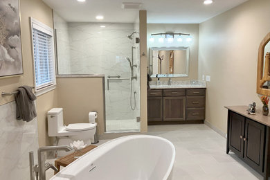 Example of a trendy bathroom design in Detroit