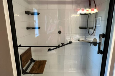 Bathroom - bathroom idea in Cleveland