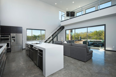 Kitchen - contemporary kitchen idea in Phoenix