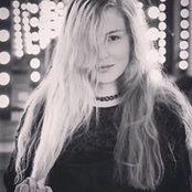 Vicky Vega's photo