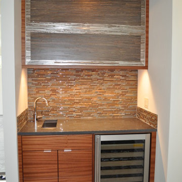 wet bar area