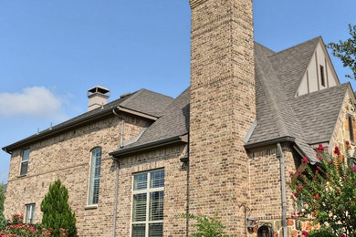 This is an example of a traditional exterior in Dallas.