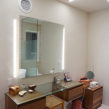 Progressive Bathroom
