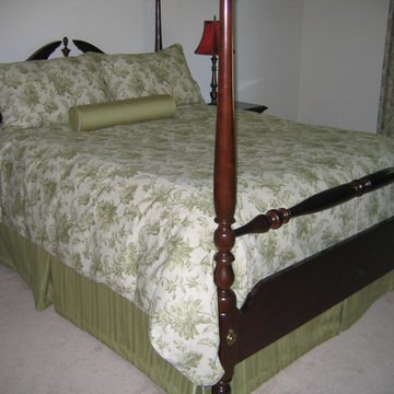 Unquilted Duvet Cover, Tailored Bed skirt, Bolster & Shams