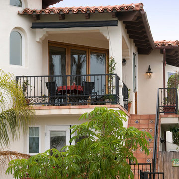 Darst Condominium