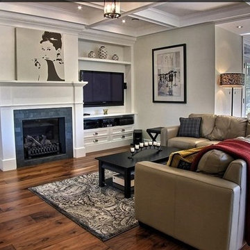Traditional/Contemporary Interior