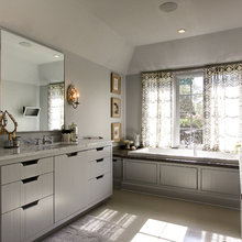 Noah bathroom