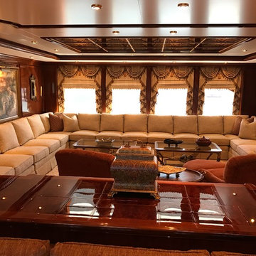 Sofas/Sectionals