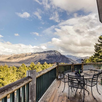 Yellowstone Mansion