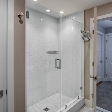 Captivating Baths in Newton