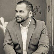 Josh Conrads foto