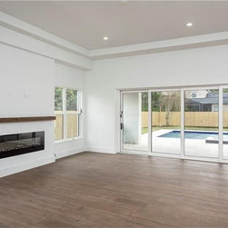 1520 Ibis Ct - Products