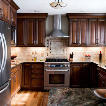 ULTIMO- Artesia in Toffee with Ebony Glaze and Cottage Distressing on Cherry