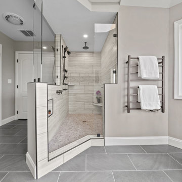 Can we spend all day in this bathroom?