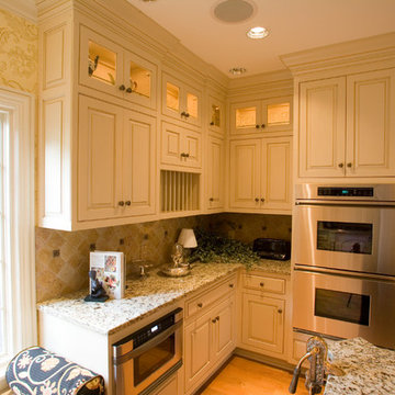 Regal Drive - Kitchen, dining, hearth room