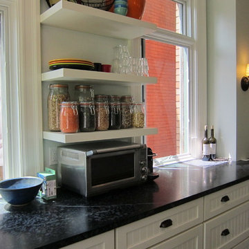 Kitchen Remodel: South Pacific Avenue