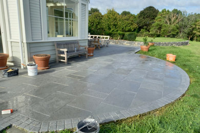 outdoor tiling