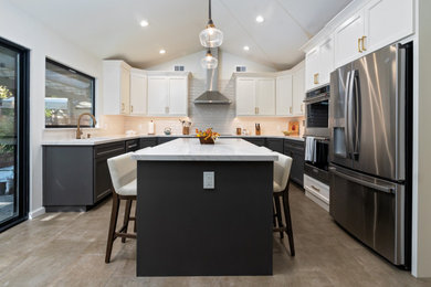 Example of a trendy kitchen design in Sacramento