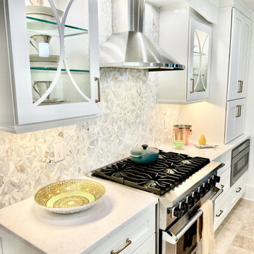 704-G Lux Seaside Condominium Residence
