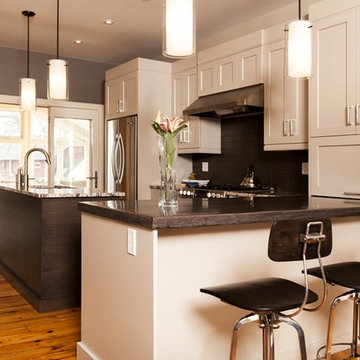Contemporary Farmhouse
