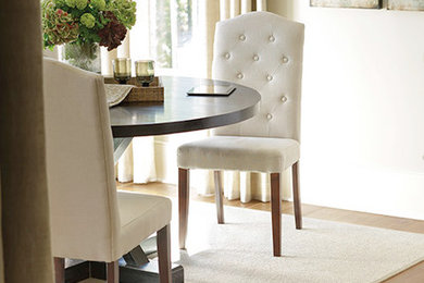 Transitional dining room photo in St Louis