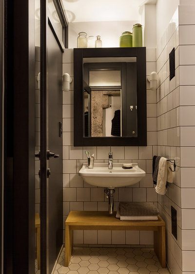 Современный Ванная комната by A-III