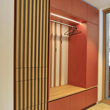 Garderobe in Wandnische