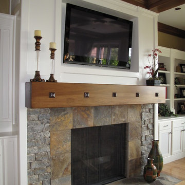Craftsman Style Family and Dining Rooms