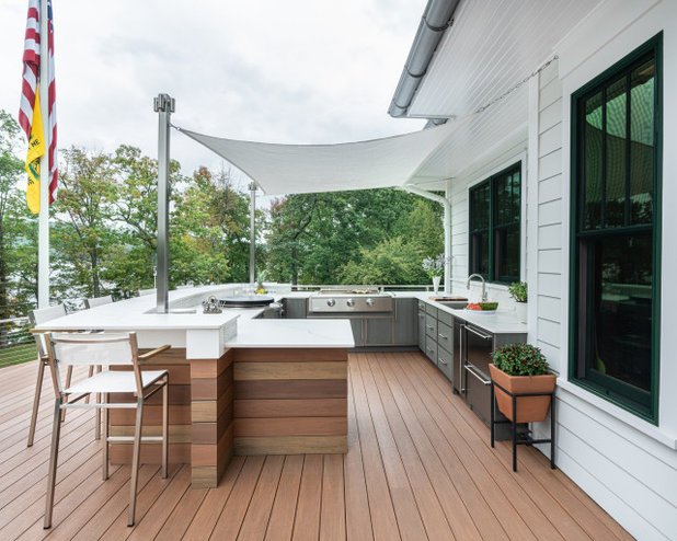 Patio vs. Deck: Which Outdoor Structure Is Right for You?