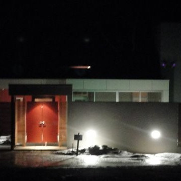 Modern Curb Appeal Exterior Double Courtyard Gate
