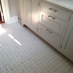 Greenwich updated master bath - Mosaic Tile