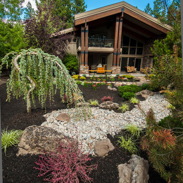 Broken Top Xeriscape and Natural Fire Pit Patio