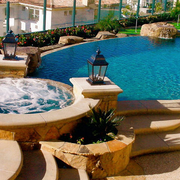 Pools/Spas