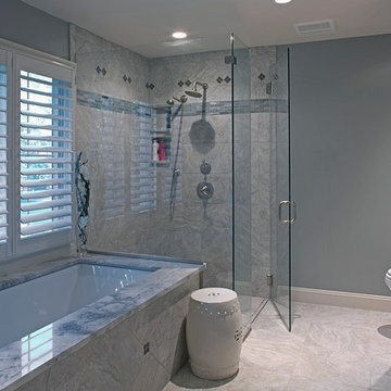 Super-Shower and Soaking Tub