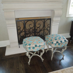 Classic Chic Living Room - Indoor Benches