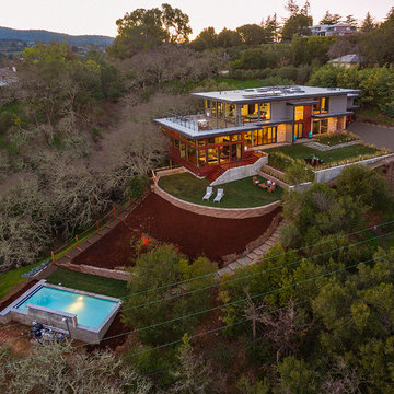 Los Altos Hills, Alta Lane