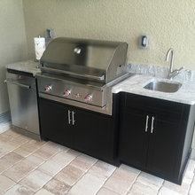 OUtdoor kitchen