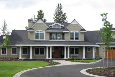 Traditional exterior home idea in Portland