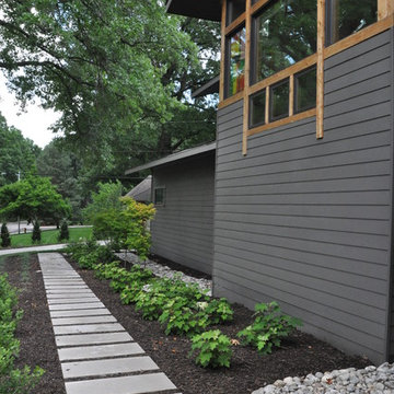 Prairie Village Front Landscape