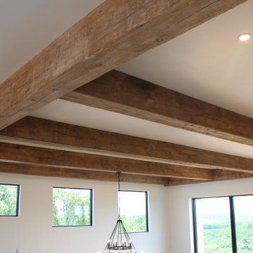 Ceiling beams with scarf joint